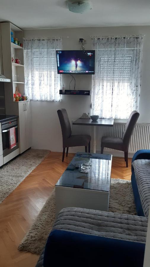 Apartman Luna Apartment Valjevo Luaran gambar