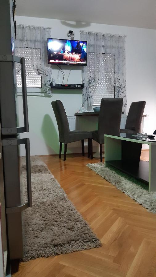 Apartman Luna Apartment Valjevo Luaran gambar