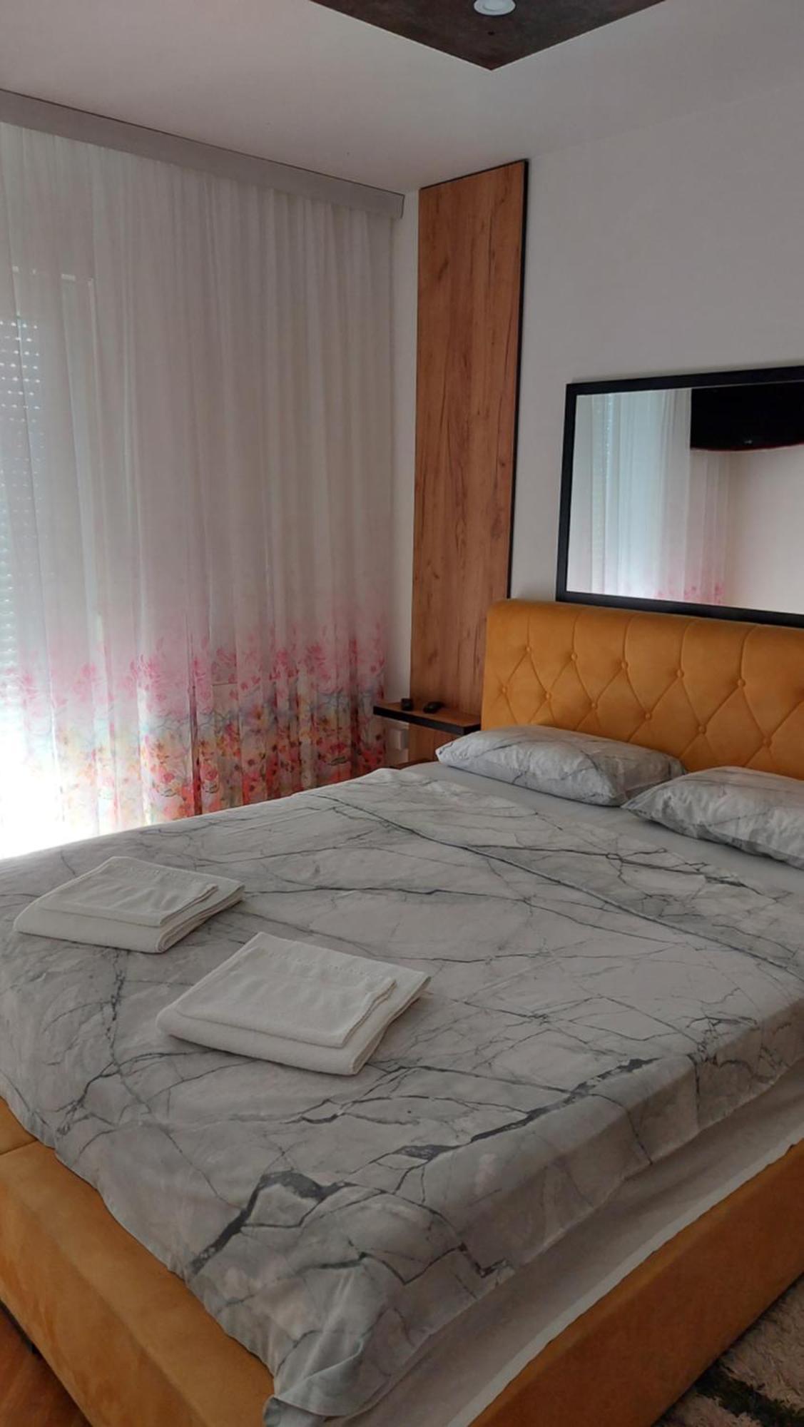 Apartman Luna Apartment Valjevo Luaran gambar